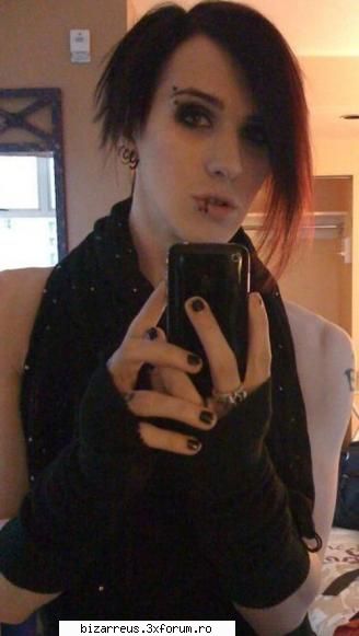 Cum saruta fiecare zodie - "Capricorn: sarutul lui este de obicei - ●๋�Let's Talk●๋�