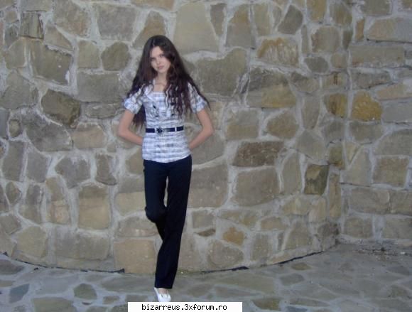 Just me:D - ms fetele :*:*:*:*:* hai k mai bag de la banket - ●๋�Pictures With Us●๋�