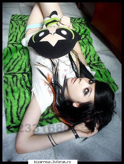 Sar Benett - ete si de la mn una - ●๋�Emo●๋�