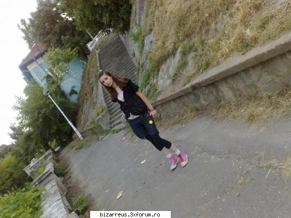 eo`h mica diavolit`sza - eo pe faleza de ziua dracilor - ●๋�Pictures With Us●๋�